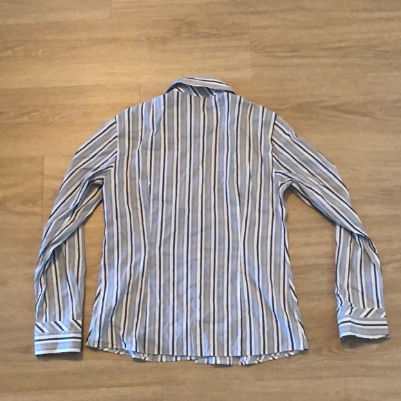 Gray striped size 6 Gerry Weber button down - Picture 4 of 6